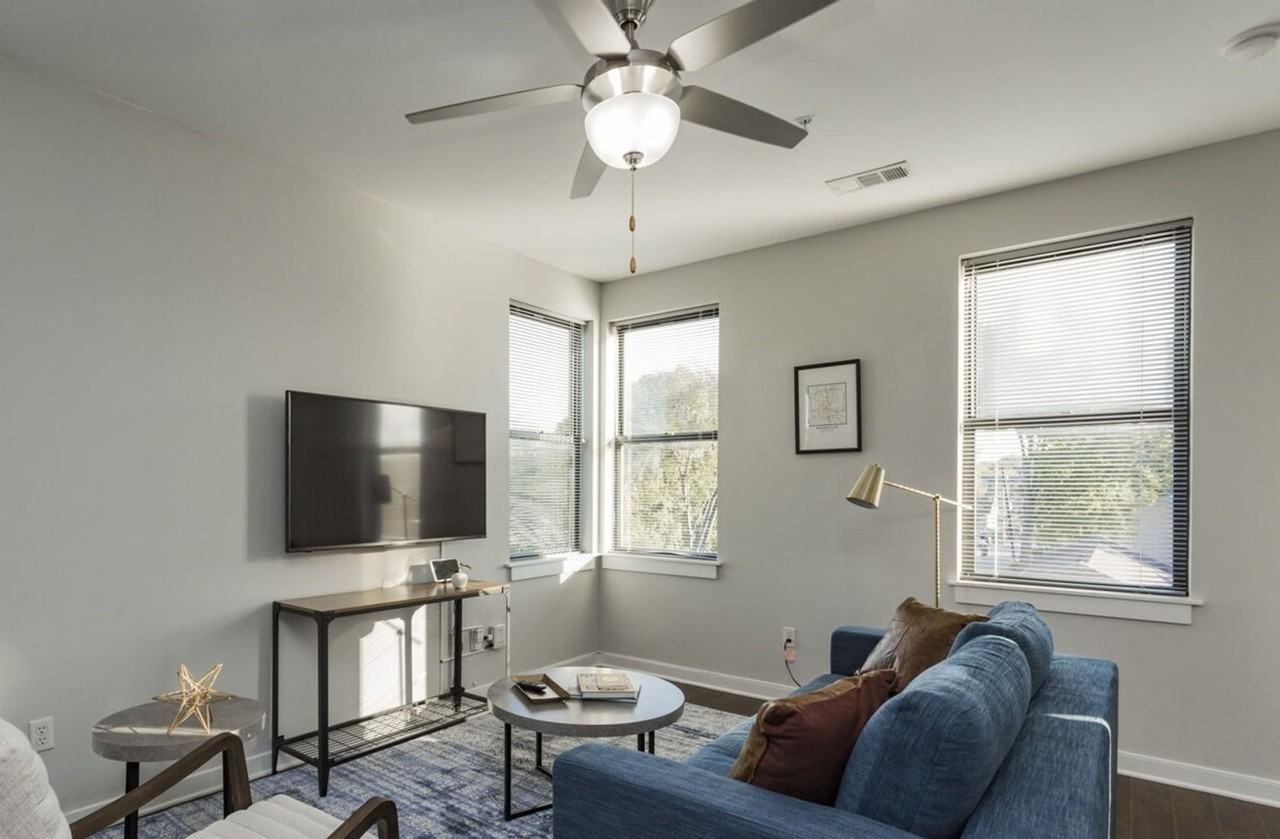 1016 18th Avenue South - Photo 3 of 59