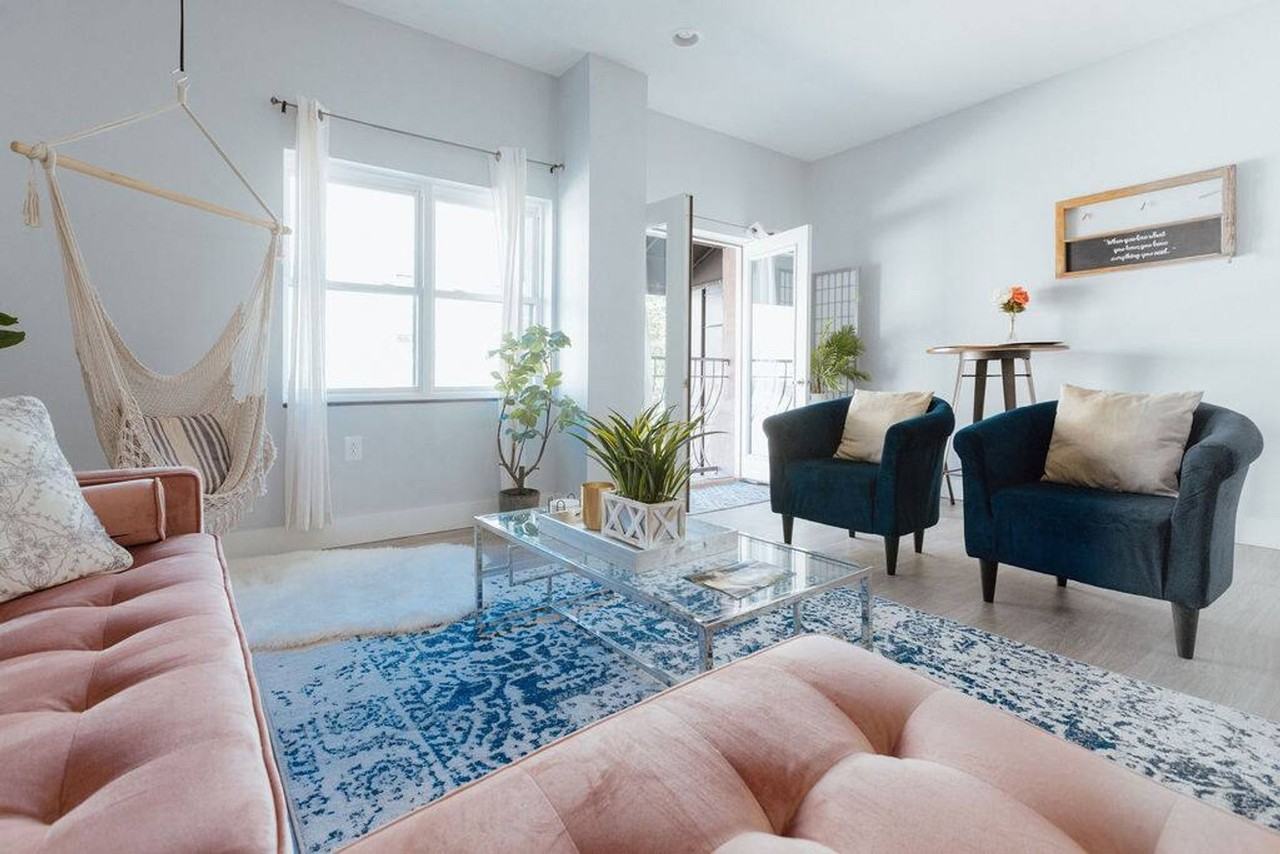 202 East Main Street - Photo 5 of 64