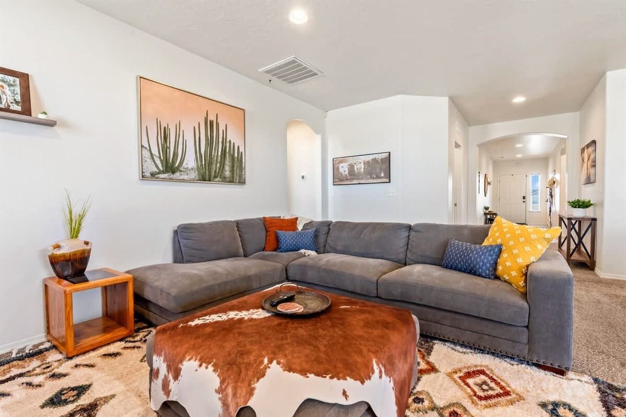 3905 Winged Dove St #1460936P - Photo 7 of 44