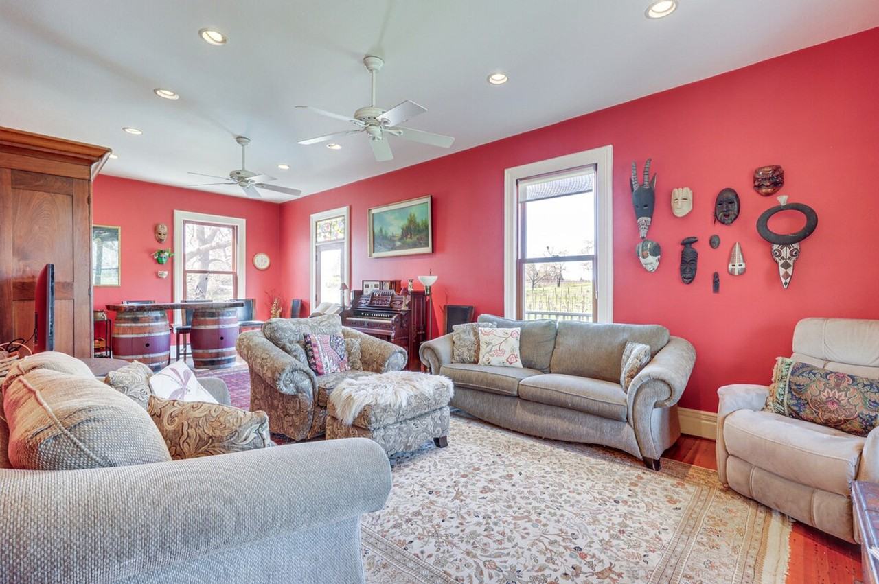 3177 Vichy Ave #1304976P - Photo 2 of 38