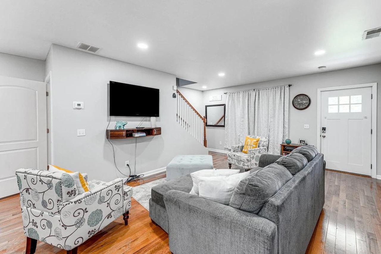 51 Indian Ave #1385594P - Photo 5 of 25