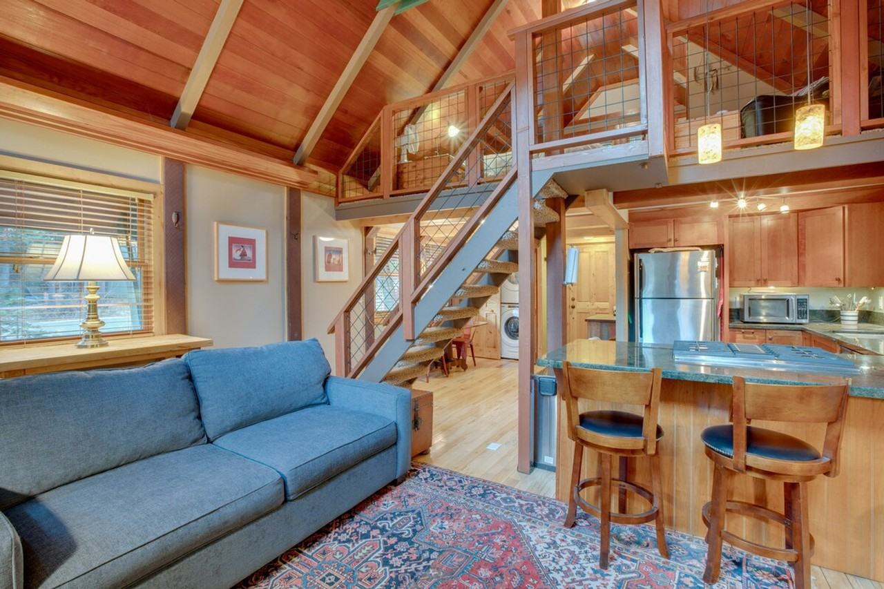 7040 Bellevue Ave #1386139P - Photo 2 of 26