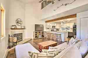 featured image of 163 Burgundy Cir