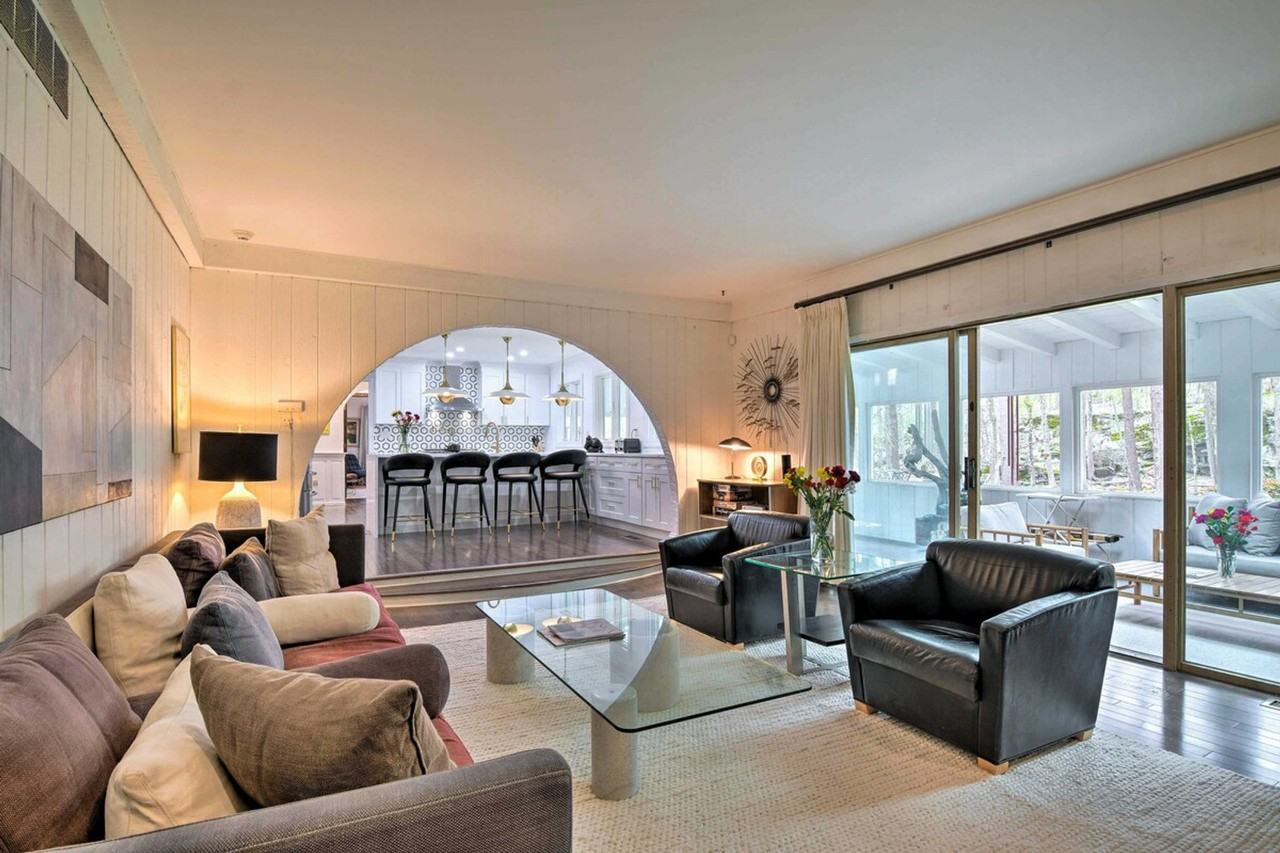 28 Holiday Dr #1300133P - Photo 7 of 50