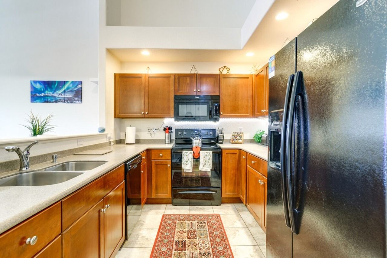 5800 Tower Rd #1386086P - Photo 2 of 24