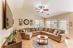 featured image of 43854 W Cahill Dr