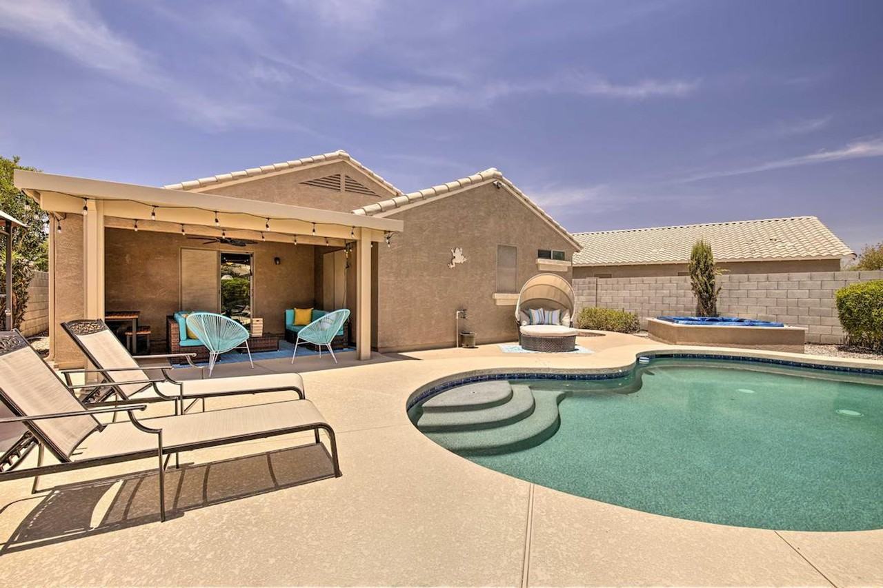 1021 S 167th Ln #1385890P - Photo 6 of 32