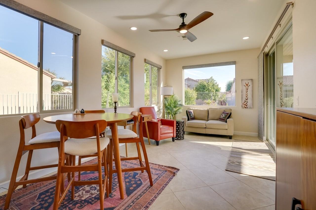 15992 W Indigo Ln #1386052P - Photo 5 of 33