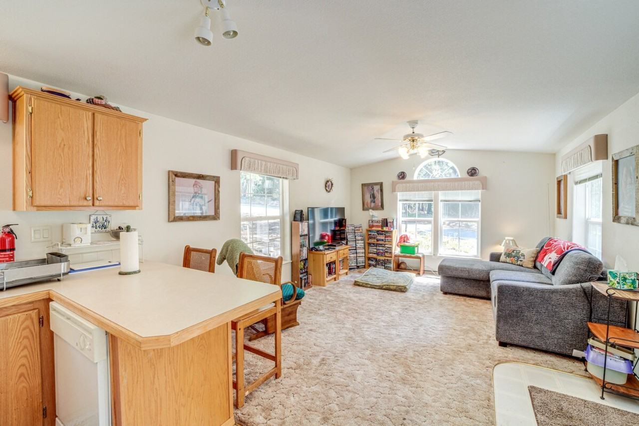 16934 Tyee Dr #1385660P - Photo 5 of 26