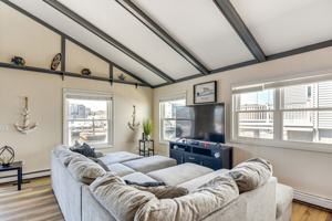 featured image of 1404 Hilo Bay Dr