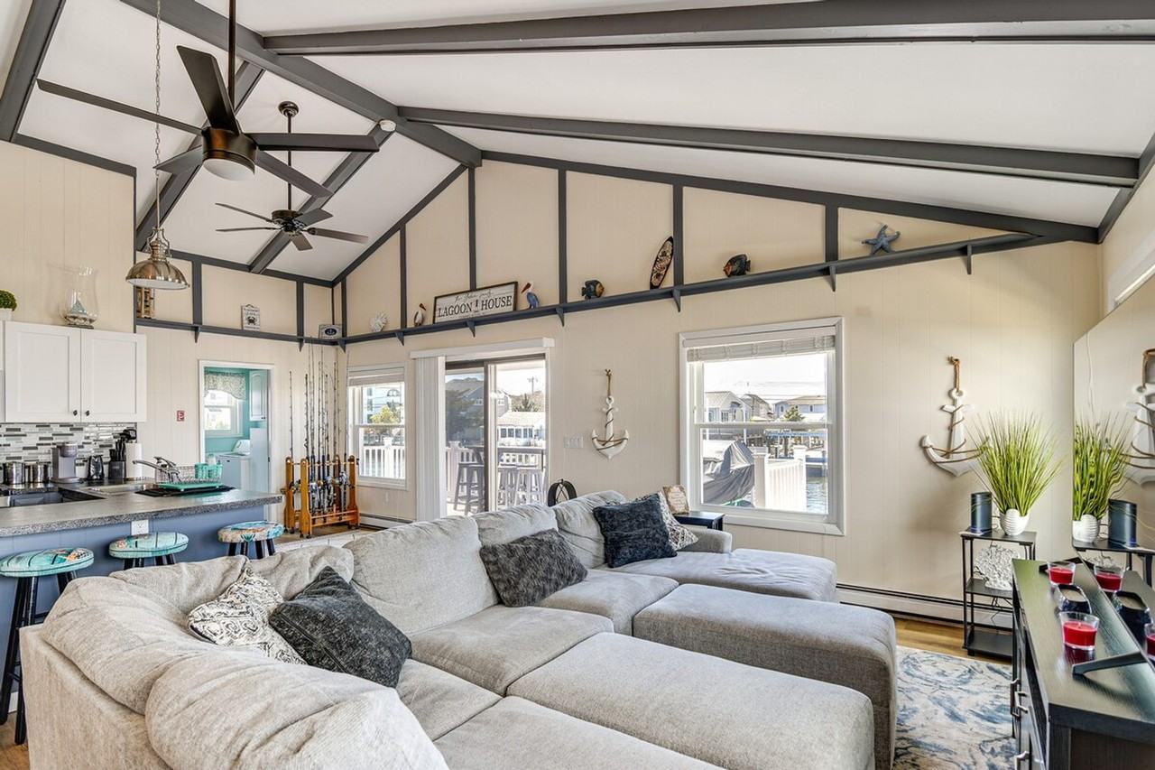 1404 Hilo Bay Dr #1300464P - Photo 2 of 25