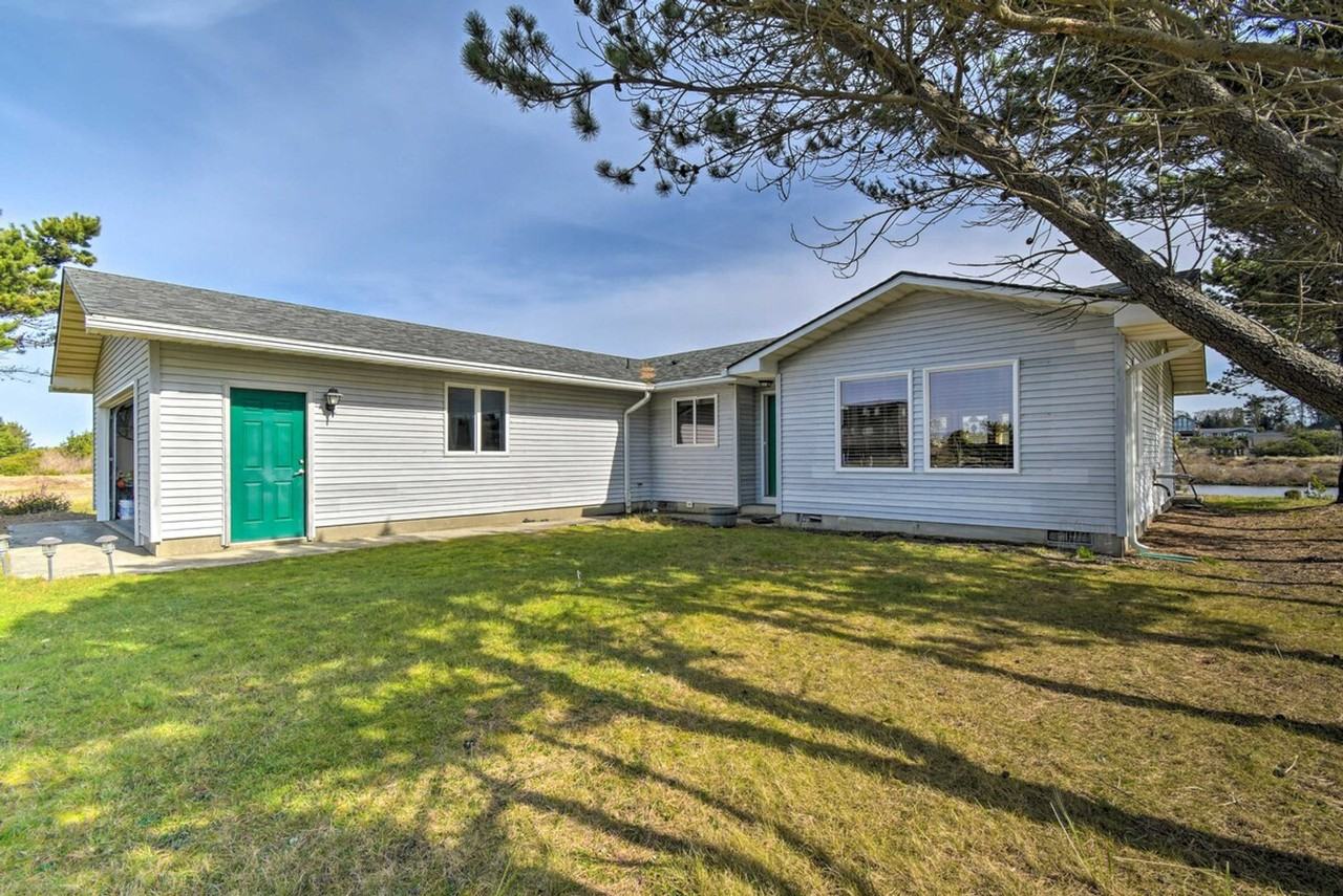 34910 G St #1386189P - Photo 3 of 43