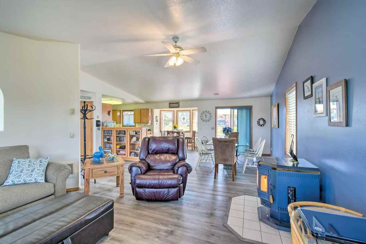 34910 G St #1386189P - Photo 6 of 43
