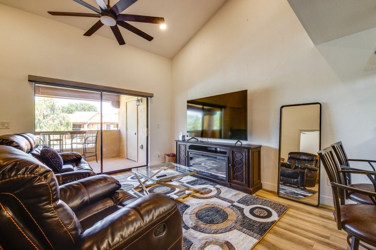 1351 N Pleasant Dr #1386157P - Photo 3 of 25