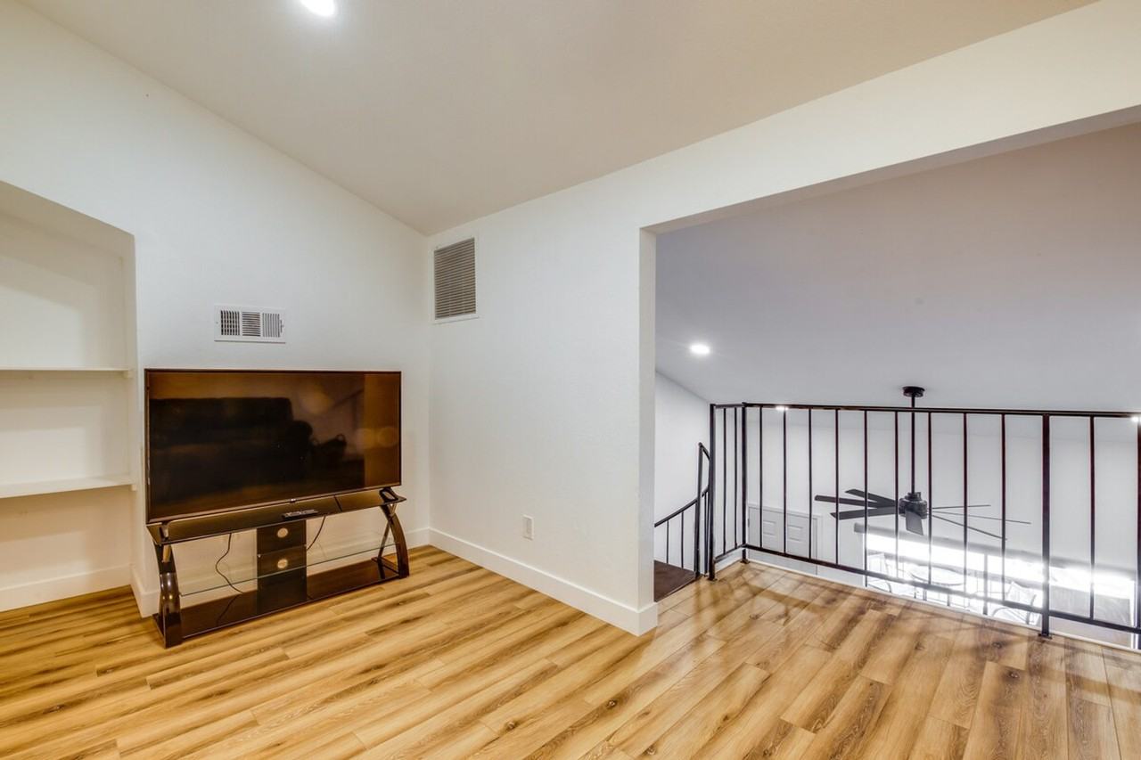 1351 N Pleasant Dr #1386157P - Photo 7 of 25