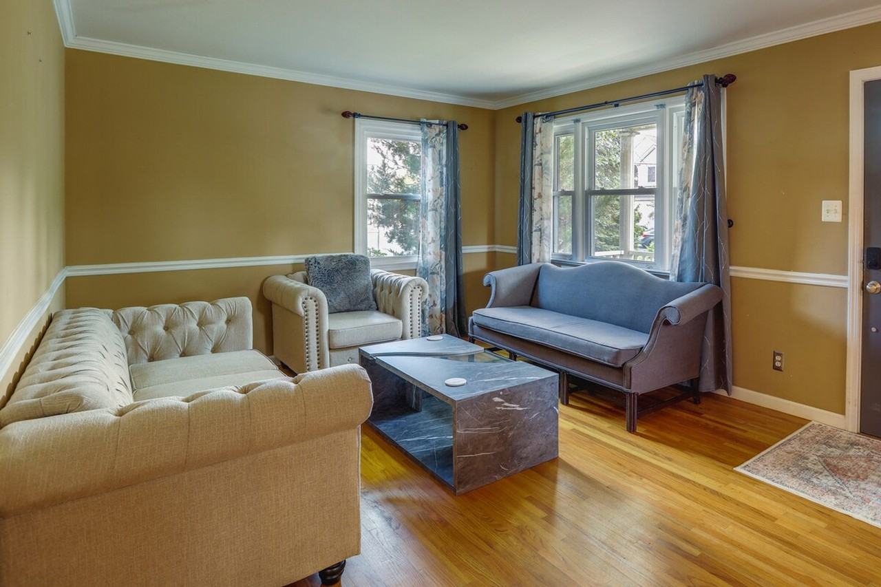 22 Clayton Ave #1300047P - Photo 3 of 24