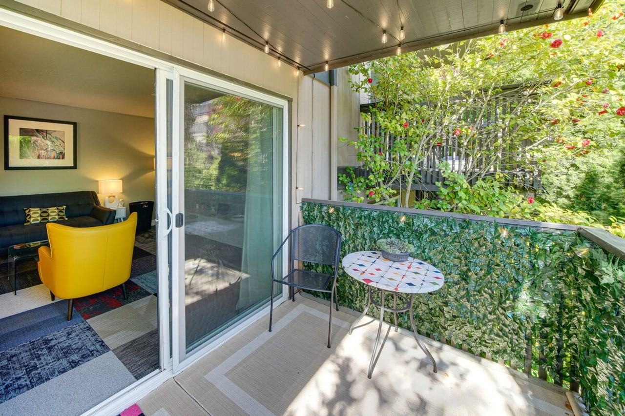 1425 S Puget Dr #1386199P - Photo 6 of 37