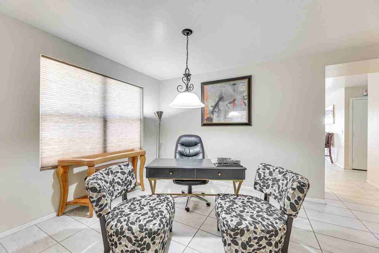 1836 N Parkside Ln #1386186P - Photo 6 of 30