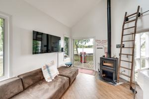 featured image of Cedar Ave