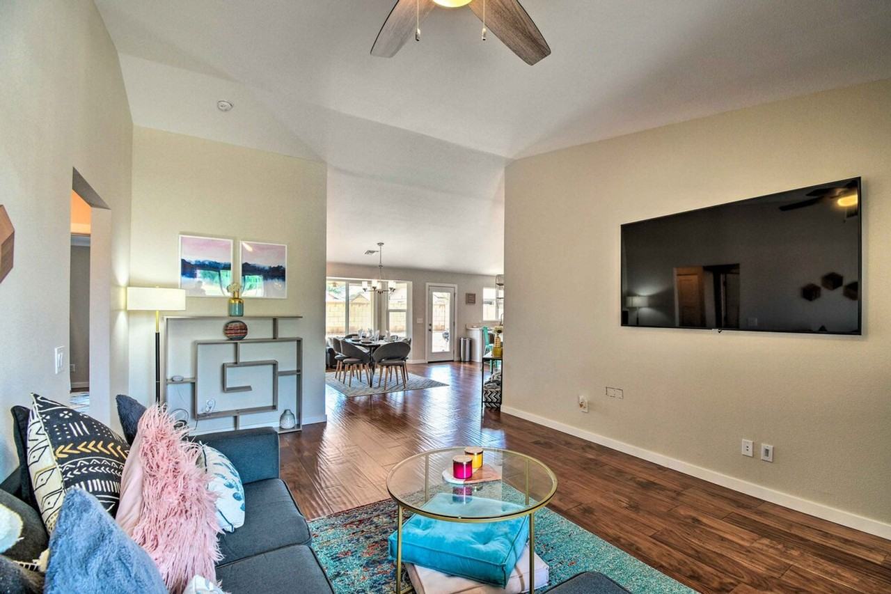 17649 N 42nd Ln #1385949P - Photo 6 of 30