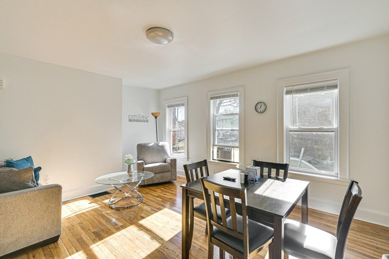 139141 Putnam Ave #1385916P - Photo 3 of 25