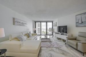 featured image of 320 Seaview Ct