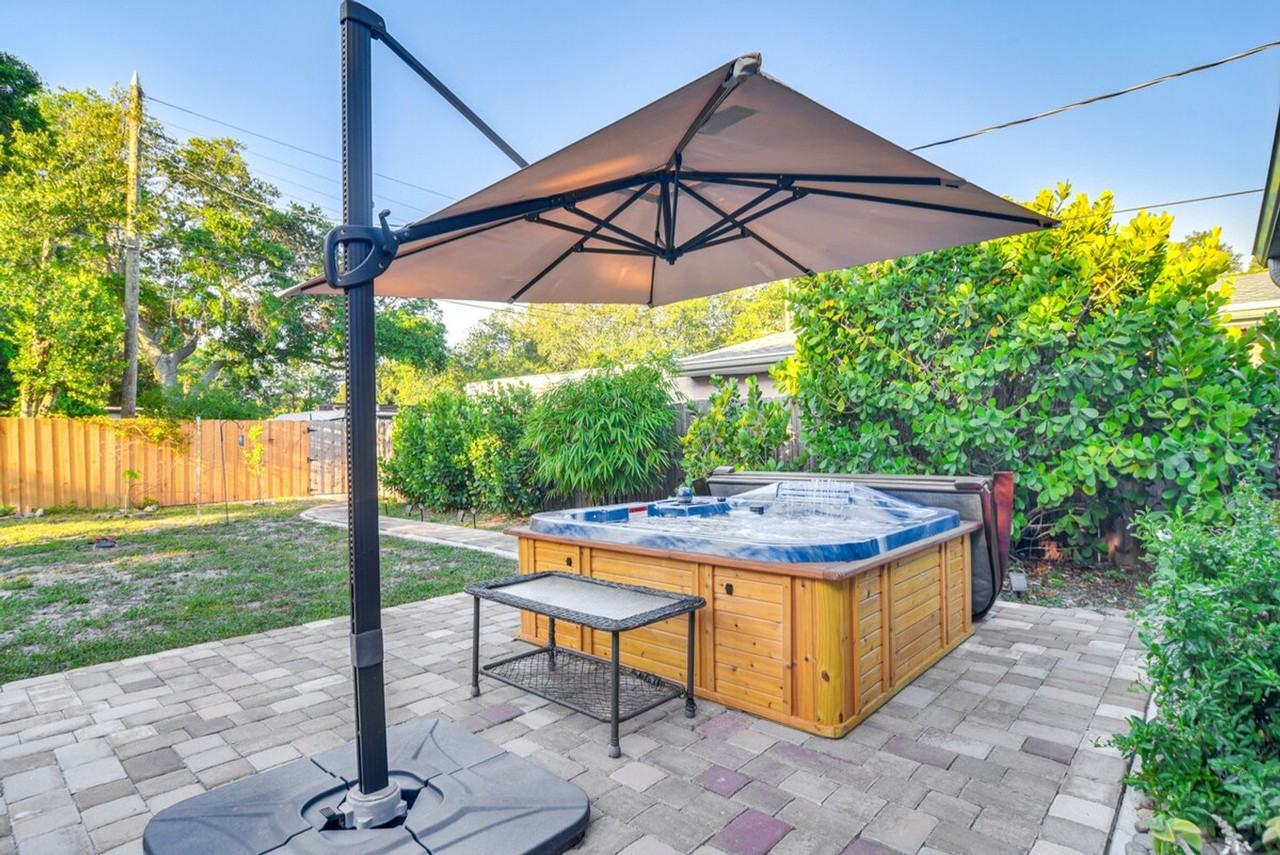 7100 6th Ave N #1386144P - Photo 3 of 32