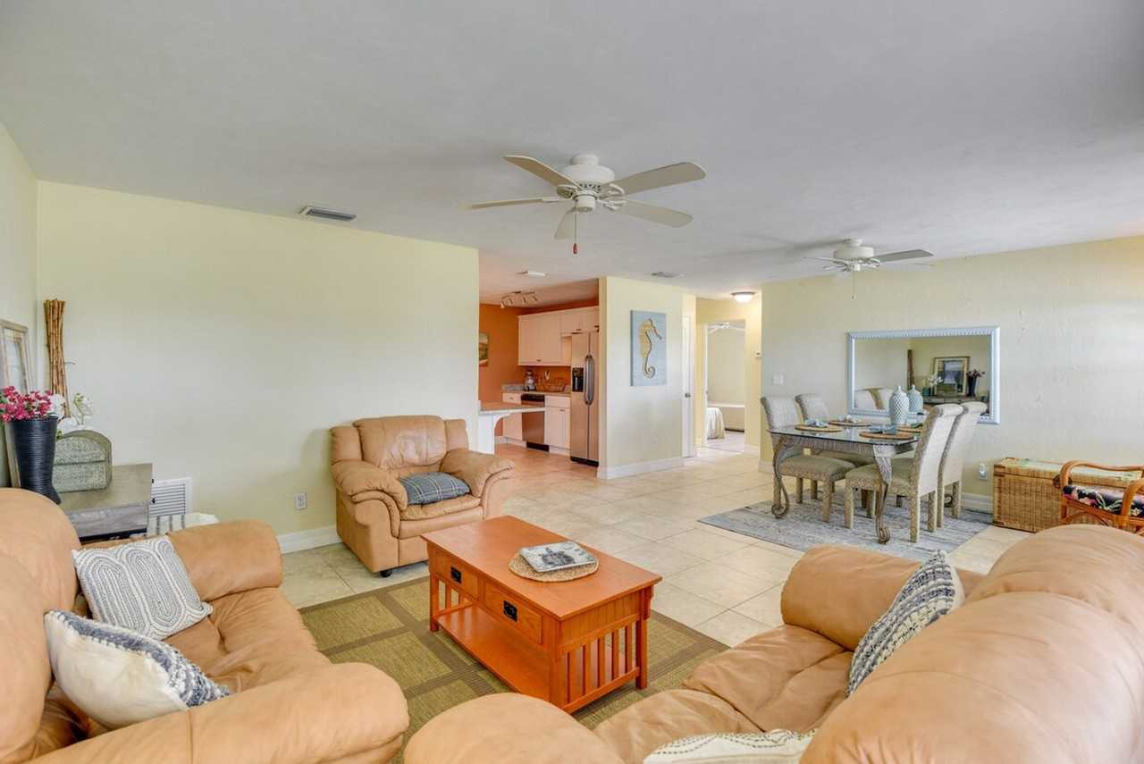 8 Tropical Dr #1386136P - Photo 6 of 25