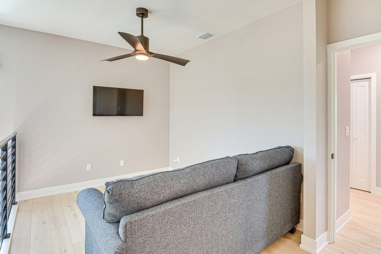 118 Via Madrid Dr #1385809P - Photo 4 of 29