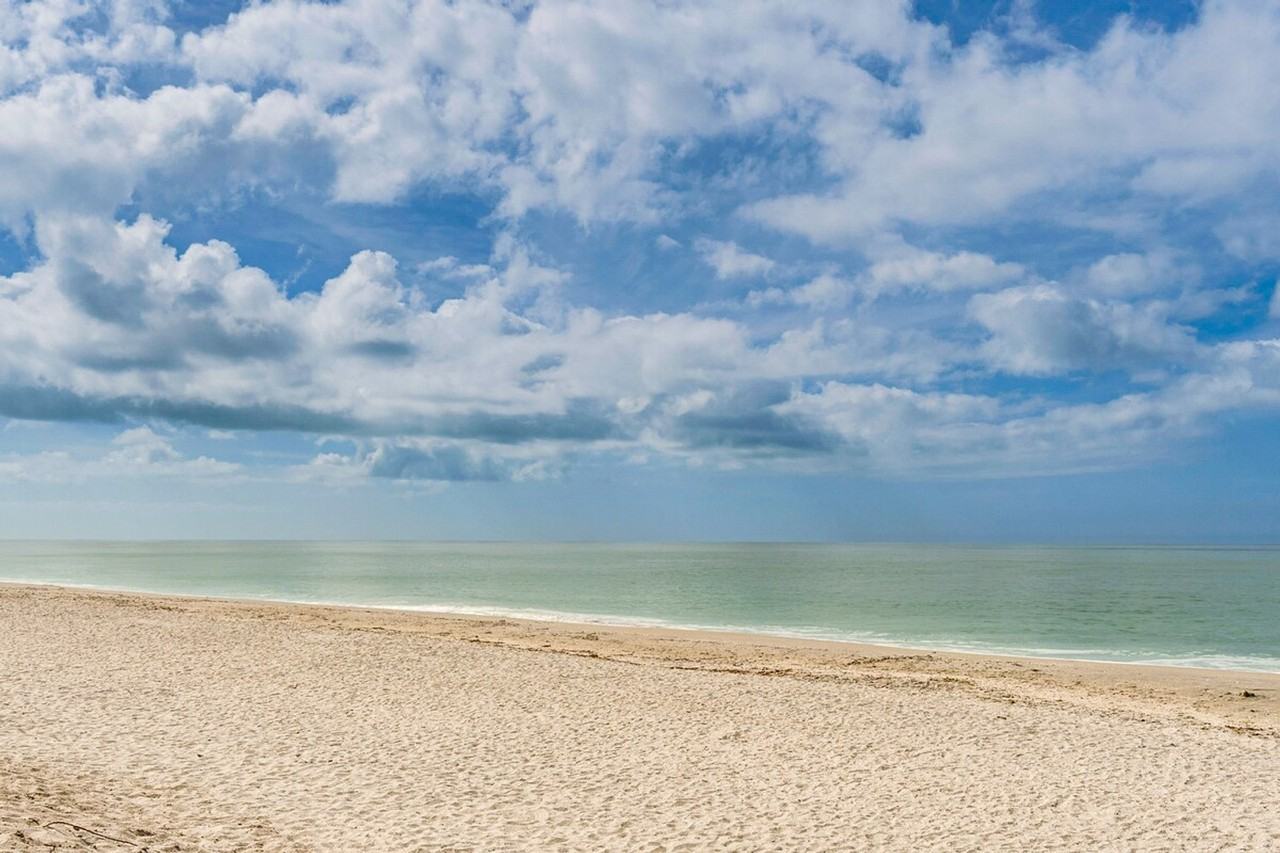 1745 Gulf Blvd #1383662P - Photo 4 of 28