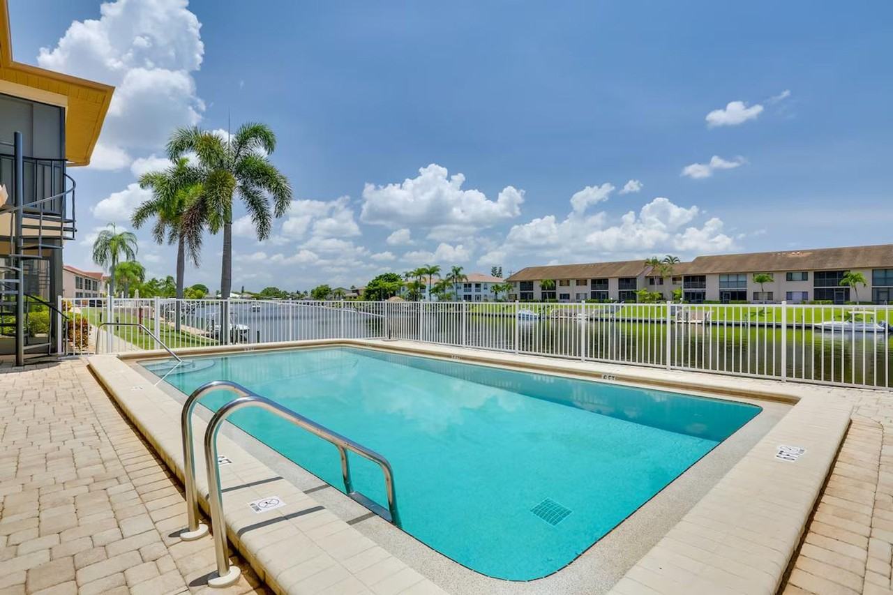 3722 Se 12th Ave #1385591P - Photo 5 of 34