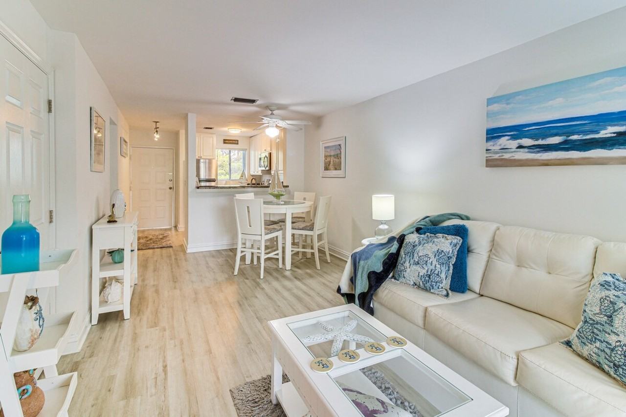 9860 Leeward Ave #1307094P - Photo 5 of 28