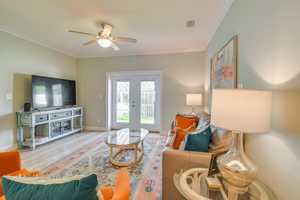 featured image of 13941 Del Rio Dr