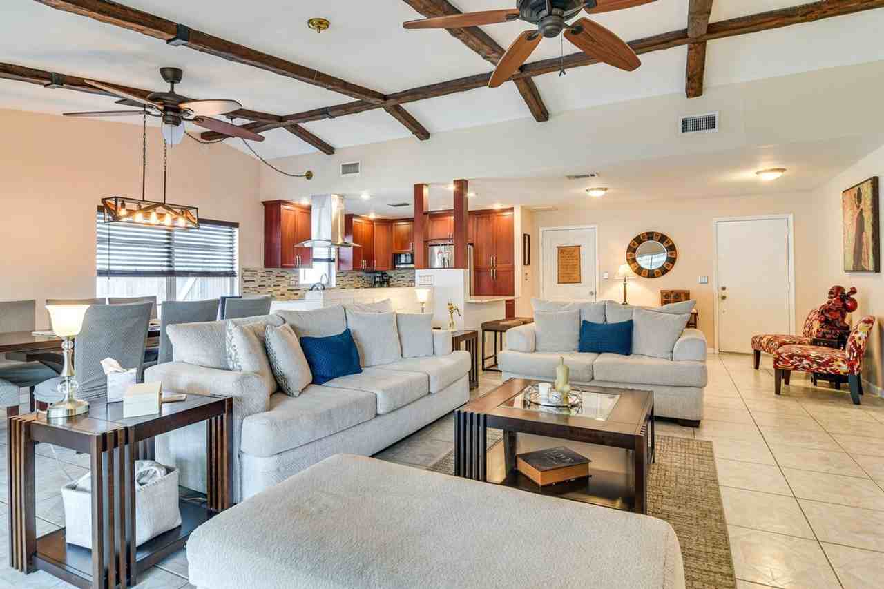 2843 Meadow Wood Dr #1386056P - Photo 5 of 26