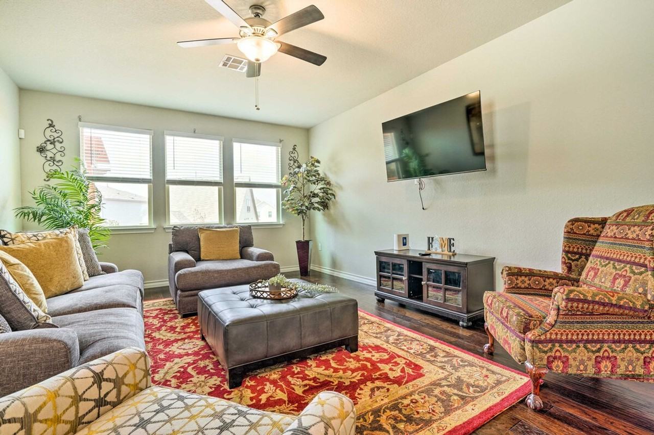 5603 Chestnut Xing #1385902P - Photo 3 of 36