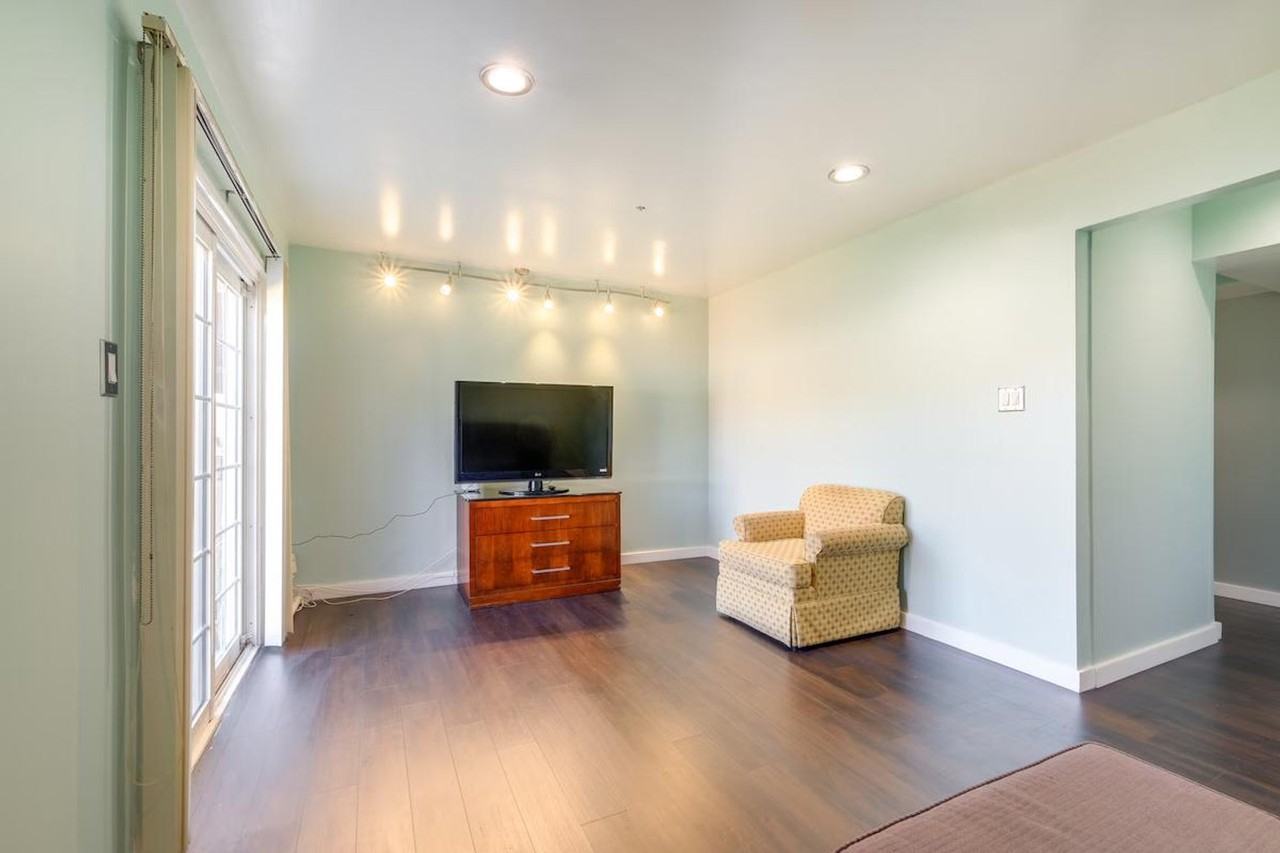 3 Joyceton Ter #1386188P - Photo 5 of 28