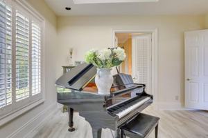 featured image of 1730 Caribbean Dr