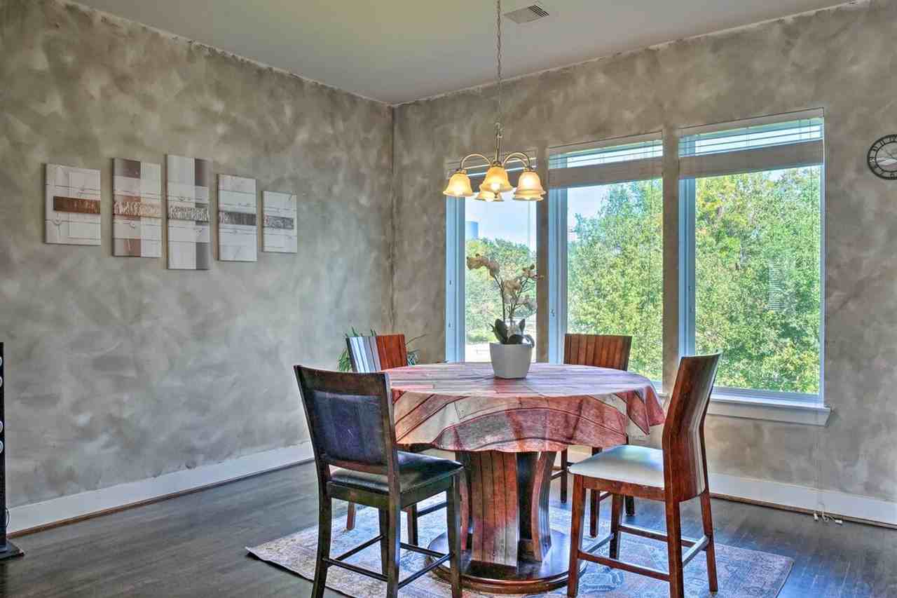 2107 Stuart St #1386030P - Photo 7 of 29