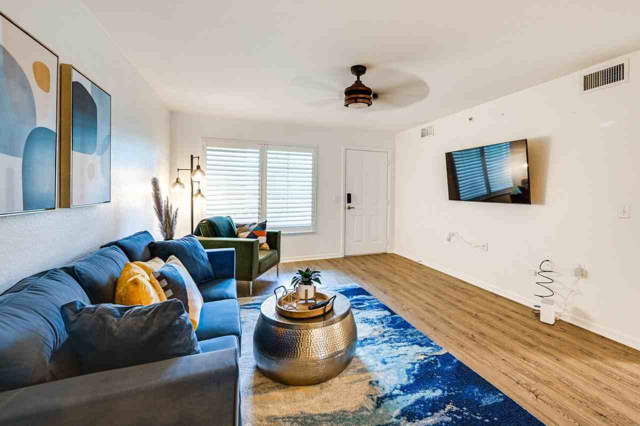 4940 Cougar Ct S #1307073P - Photo 5 of 25