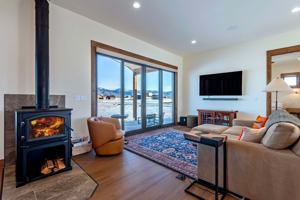 featured image of 339 Wild Cat Canyon Loop