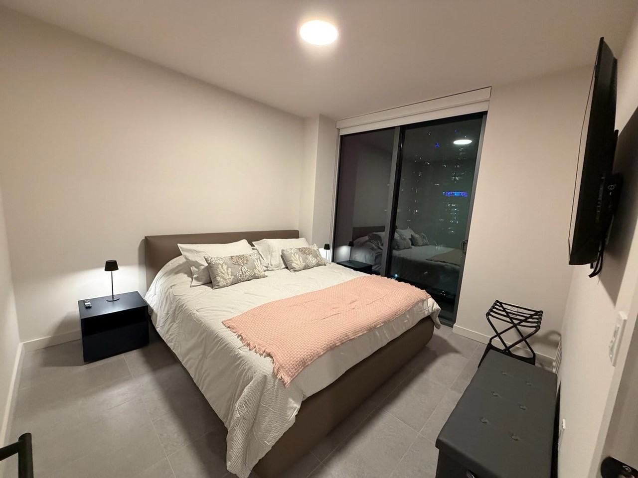 121 Ne 5th St #1429749P - Photo 7 of 14