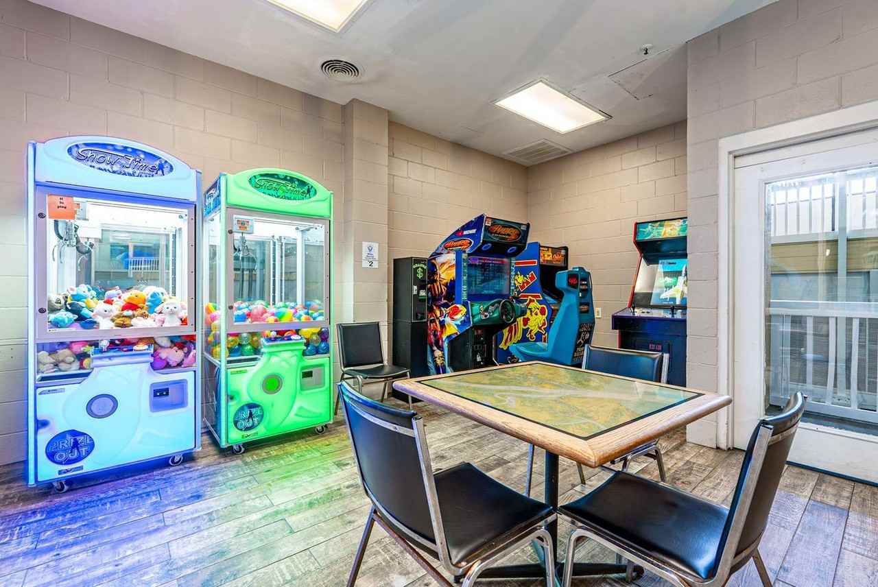 662 William Hilton Pkwy #1468397P - Photo 5 of 49