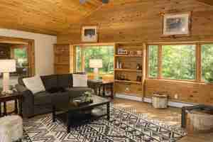 featured image of 21461 Highway 140