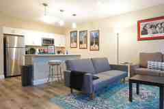 140 Pearl St - Photo 1 of 1