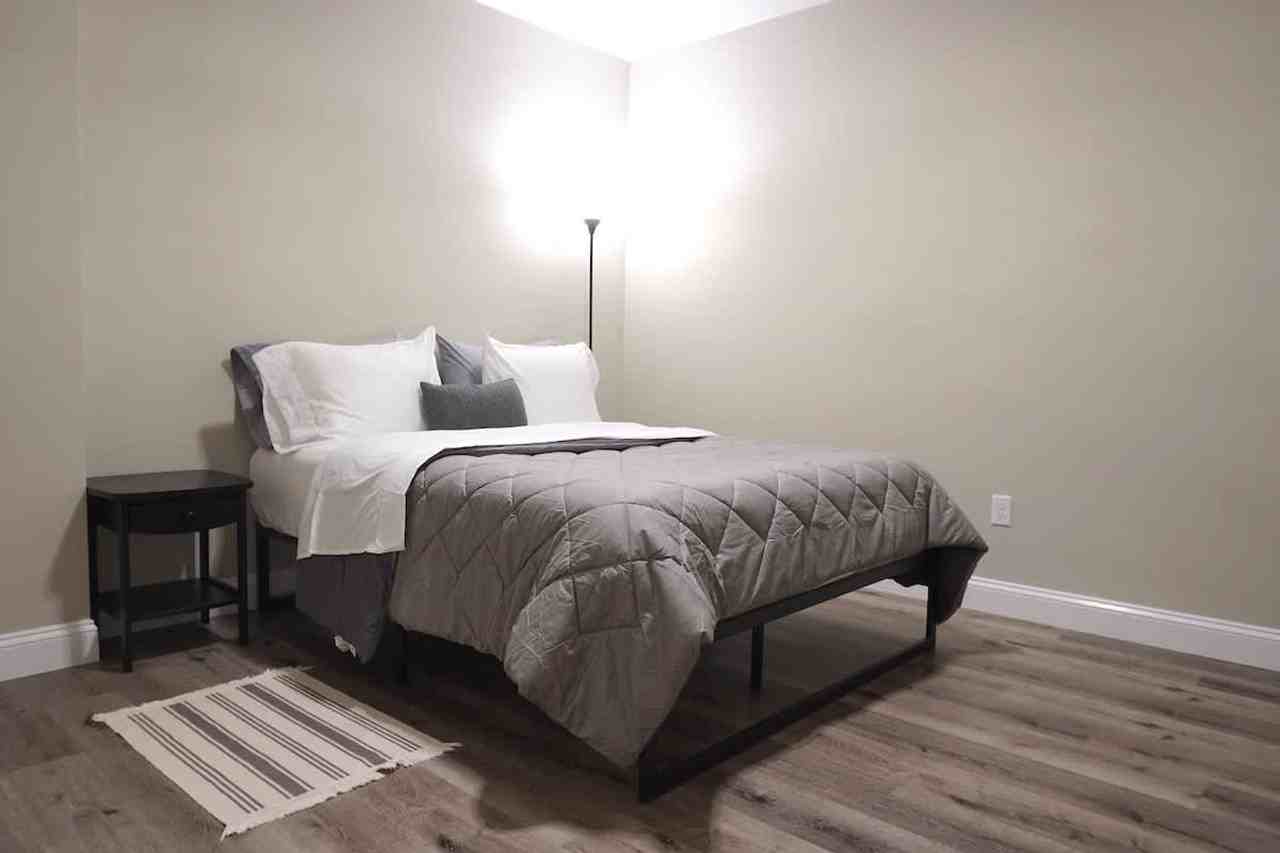 140 Pearl St #1470142P - Photo 7 of 50