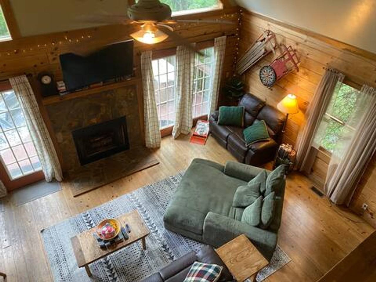 62 Bailey Ave #1464872P - Photo 3 of 43