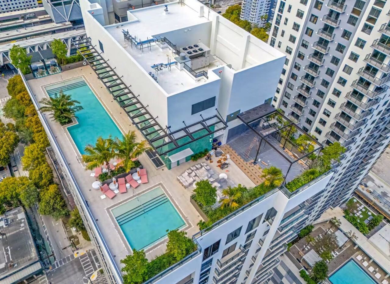 698 N Miami Ave #1373815P - Photo 3 of 38