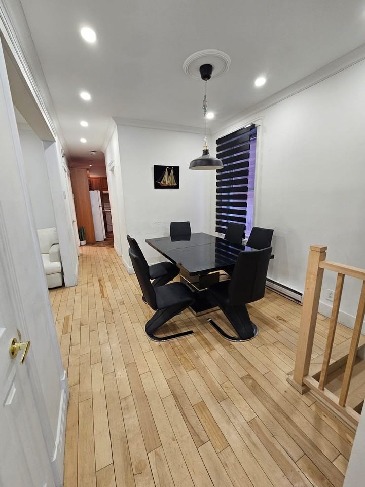 2037 Boulevard Saint-Joseph Est - Photo 3 of 19