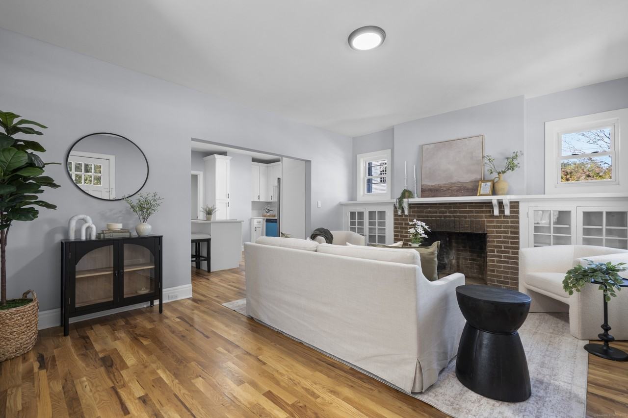 7 Devotion Rd - Photo 3 of 26