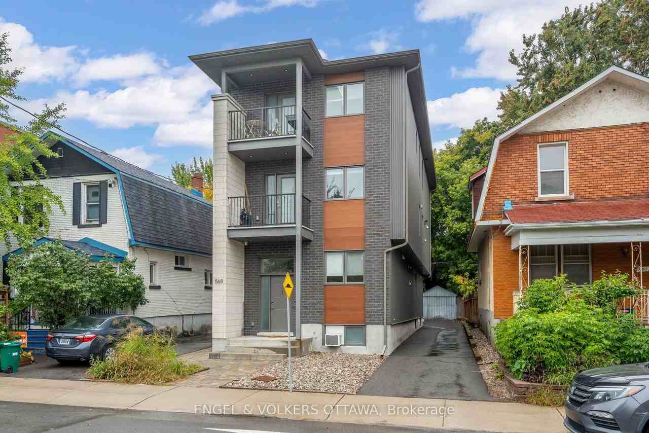 569 Mcleod Street 4 - Photo 2 of 16